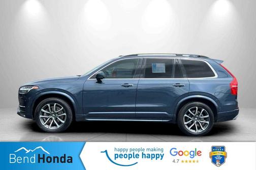 2018 Volvo XC90 T6 Momentum