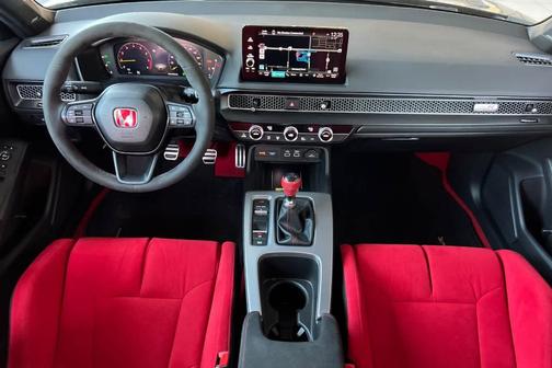 2023 Honda Civic Type R Base