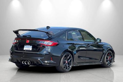 2023 Honda Civic Type R Base