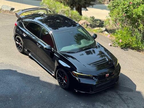 2023 Honda Civic Type R Base