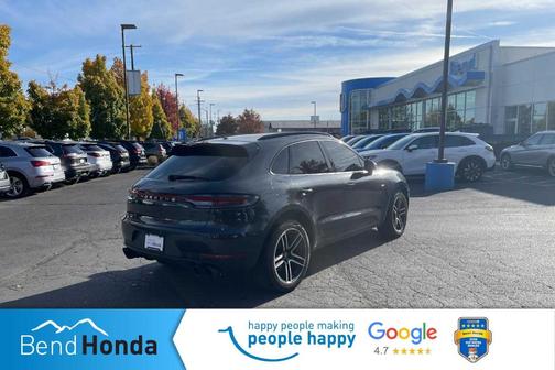 2020 Porsche Macan Base