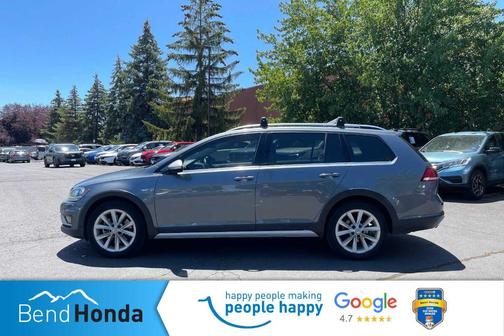 2018 Volkswagen Golf Alltrack TSI S