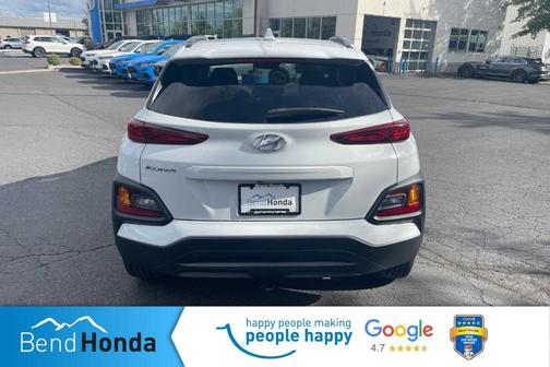 2020 Hyundai KONA SEL Plus