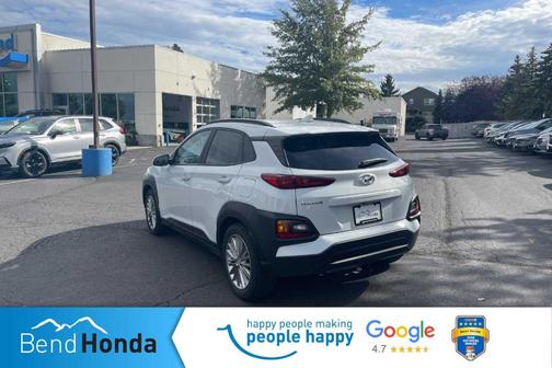 2020 Hyundai KONA SEL Plus