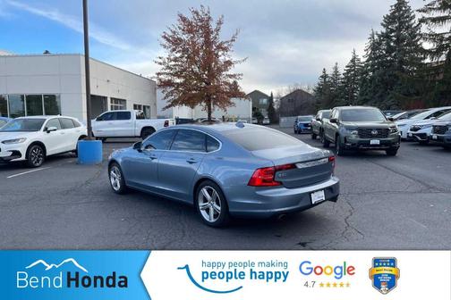 2018 Volvo S90 T5 Momentum