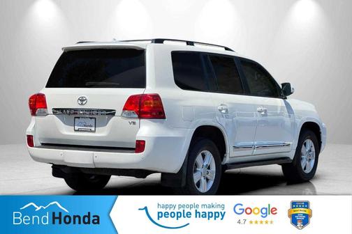 2015 Toyota Land Cruiser V8