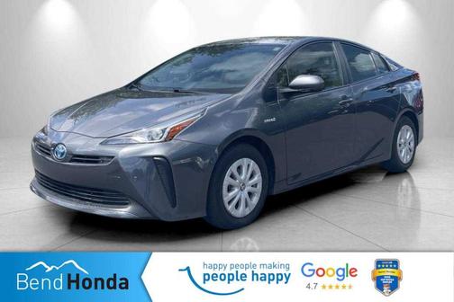 2022 Toyota Prius LE