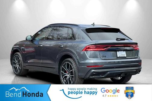 2021 Audi Q8 55 Premium Plus