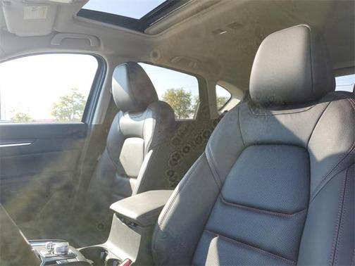 2025 Mazda CX-5 Carbon Edition