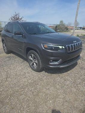 Granite Crystal Metallic Clearcoat 2019 Jeep Cherokee Limited