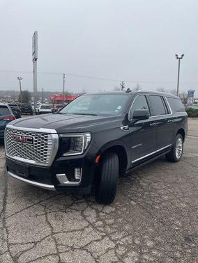 2023 GMC Yukon XL Denali