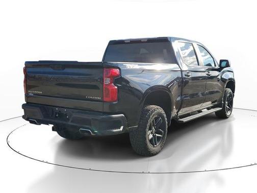 2023 Chevrolet Silverado 1500 Custom Trail Boss