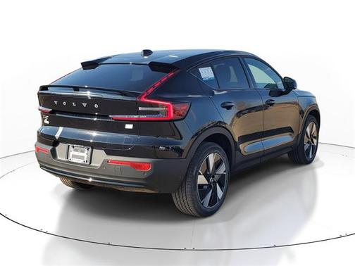 2024 Volvo C40 Recharge Pure Electric Twin Plus