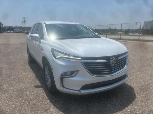 2022 Buick Enclave AWD Essence