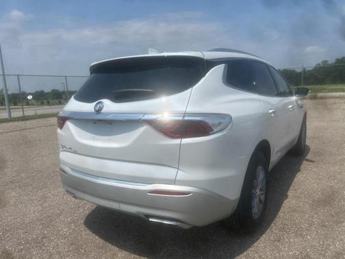 2022 Buick Enclave AWD Essence