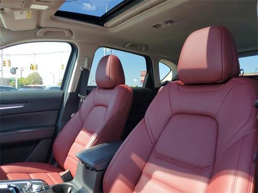 2025 Mazda CX-5 Carbon Edition