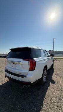 White Frost Tricoat 2021 GMC Yukon Denali