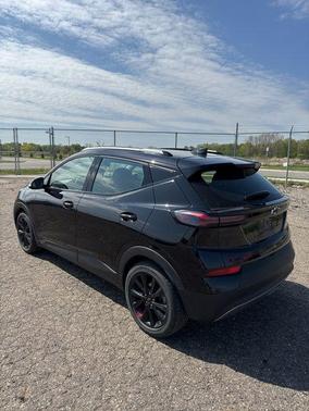 Mosaic Black Metallic 2023 Chevrolet Bolt EUV FWD LT