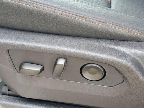 Sterling Metallic 2026 GMC Sierra 1500 AT4