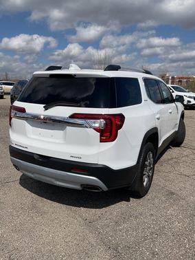 Summit White 2021 GMC Acadia SLE