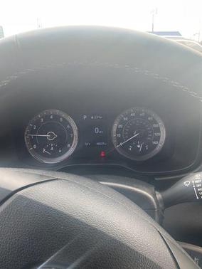 2022 Hyundai VENUE SEL