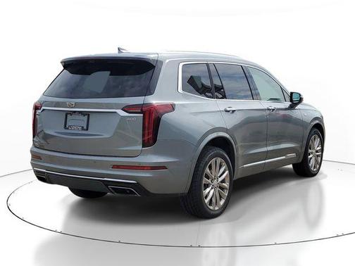 Argent Silver Metallic 2023 Cadillac XT6 Premium Luxury AWD