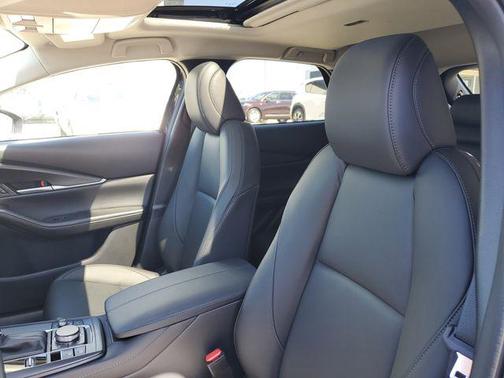 Deep Crystal Blue Mica 2026 Mazda CX-30 2.5 S Preferred Package