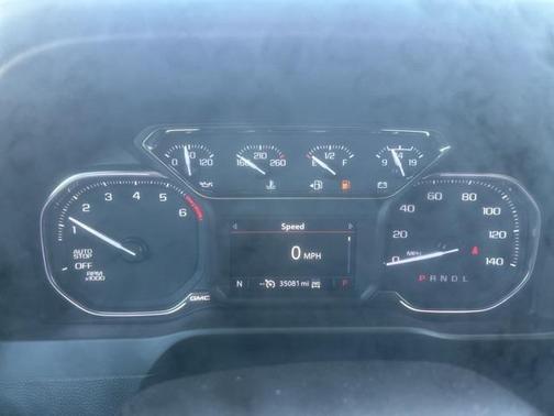 2022 GMC Sierra 1500 Elevation