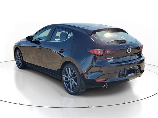 2025 Mazda Mazda3 FWD w/Preferred Package