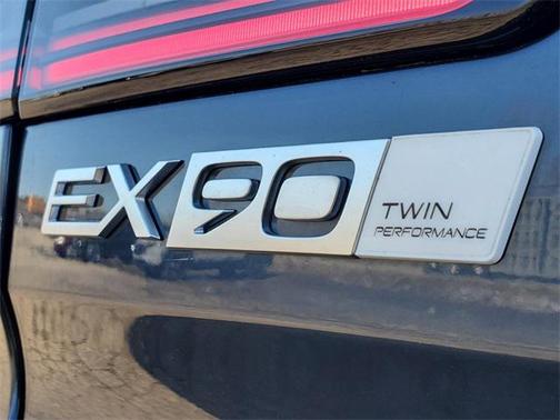 2025 Volvo EX90 Twin Motor Performance Ultra