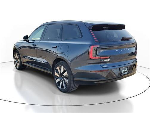 2025 Volvo EX90 Twin Motor Performance Ultra