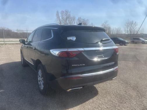 2022 Buick Enclave FWD Essence