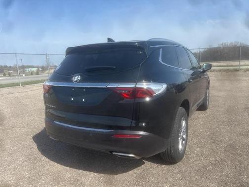 2022 Buick Enclave FWD Essence