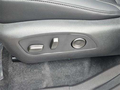2026 GMC Acadia FWD Elevation