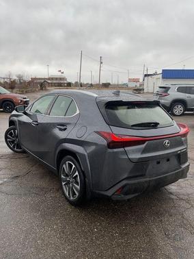 2023 Lexus UX 250h Base