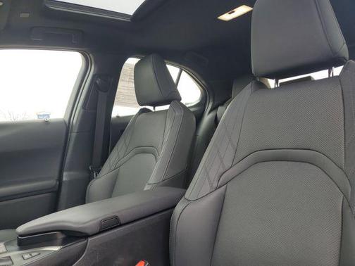 2023 Lexus UX 250h Base