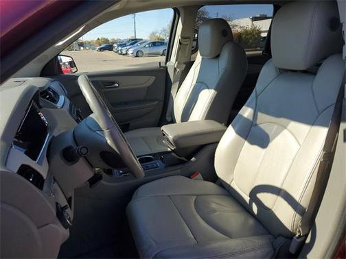 2015 Chevrolet Traverse 2LT