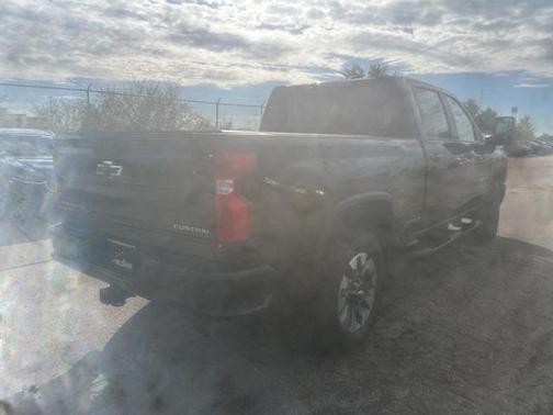 2025 Chevrolet Silverado 2500 Custom