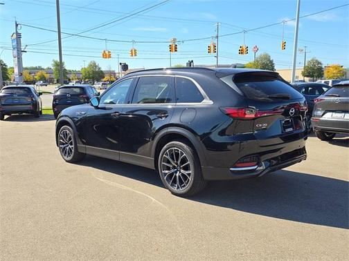 2025 Mazda CX-70 PHEV Premium Package