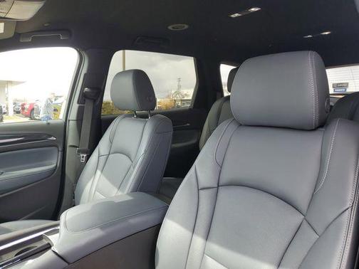 2023 Buick Enclave Essence FWD