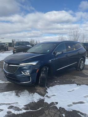 2023 Buick Enclave Essence FWD
