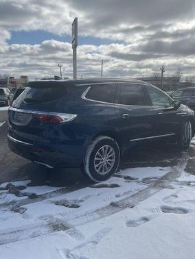 2023 Buick Enclave Essence FWD