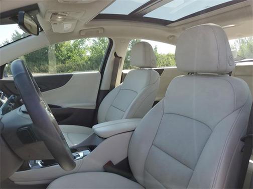 2023 Chevrolet Malibu FWD 2LT