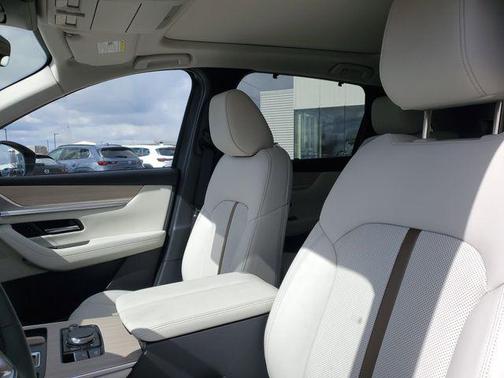 2026 Mazda CX-90 PHEV Premium Plus