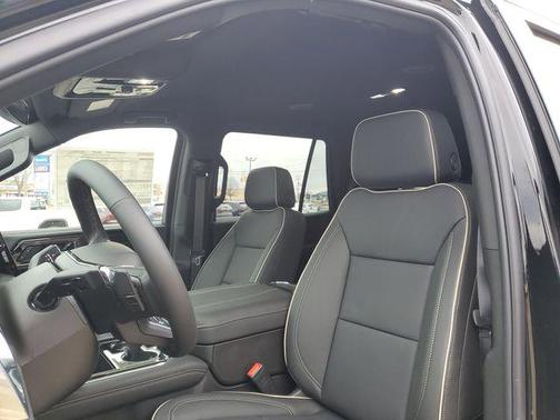 Onyx Black 2026 GMC Yukon 4WD Elevation