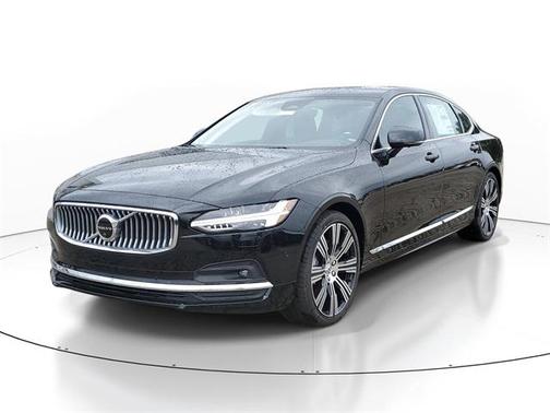 2025 Volvo S90 B6 Plus