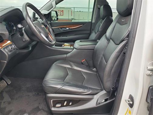 2020 Cadillac Escalade Base