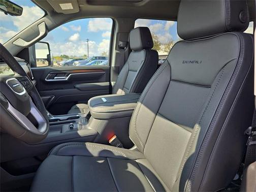 2026 GMC Sierra 2500 Denali