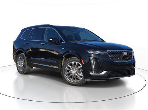 2022 Cadillac XT6 Luxury AWD