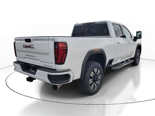 2025 GMC Sierra 2500 Denali